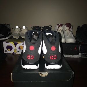 Jordan 9 ‘Space Jam’